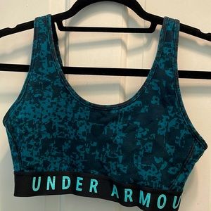 Under armour sports bra great condition